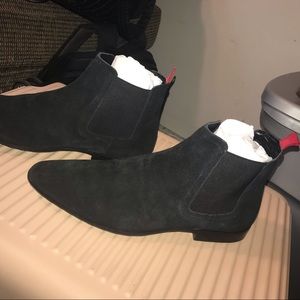 Chelsea boots